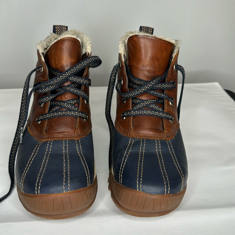 Timberland ortholite boots size 8